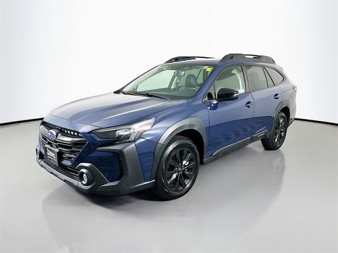 Used 2024 Subaru Outback Onyx Edition image 3