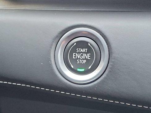 Certified 2022 Cadillac Escalade Sport Platinum w/ Heavy-Duty Trailer Package AWD/4WD image 16