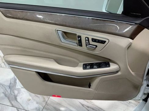 Used 2014 Mercedes-Benz E 350 4MATIC Wagon w/ Premium 1 Package image 11