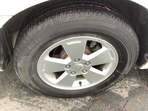 Used 2010 Chevrolet Impala LT image 19