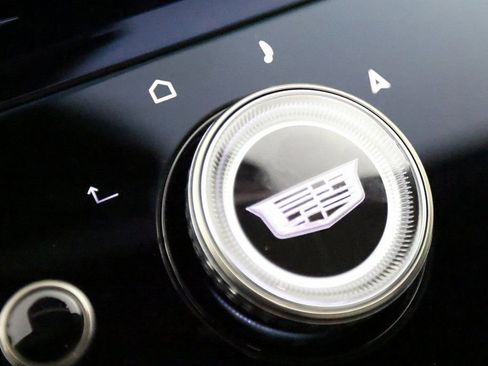 Used 2026 Cadillac Escalade V w/ LPO, Onyx Lite Package image 29