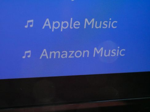 Used 2023 Toyota Corolla SE w/ SE Premium Package image 30