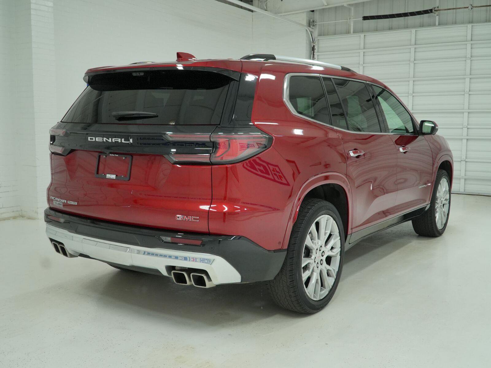 Used 2024 GMC Acadia Denali w/ Super Cruise Package AWD/4WD image 27