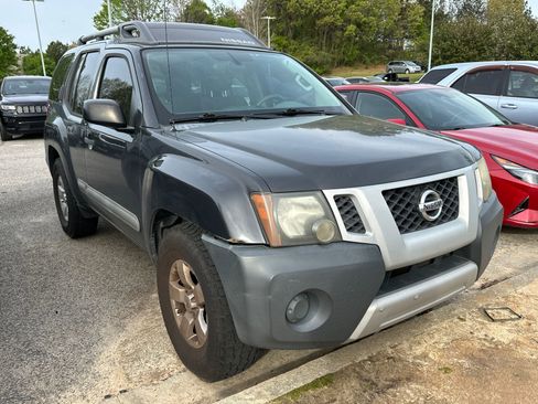 Used 2013 Nissan Xterra S RWD image 3
