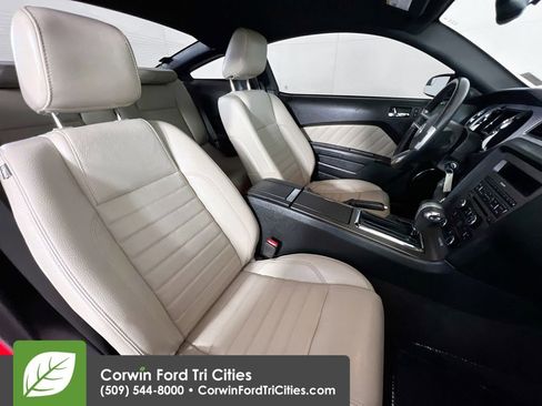 Used 2012 Ford Mustang Premium RWD image 15