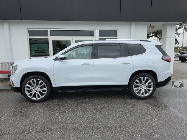 Certified 2026 GMC Acadia Denali w/ Super Cruise Package FWD image 4