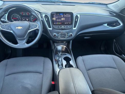 Used 2023 Chevrolet Malibu LT FWD image 11