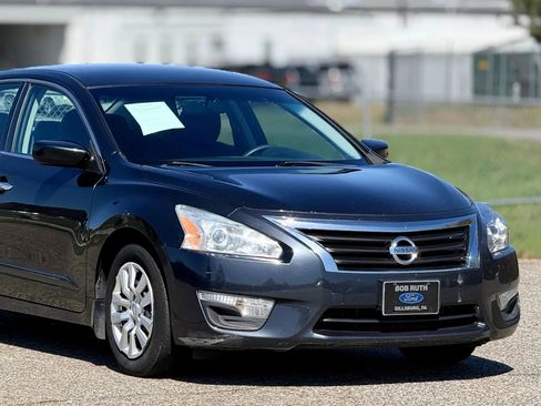 Used 2015 Nissan Altima 2.5 S w/ Power Driver Seat Package FWD image 15