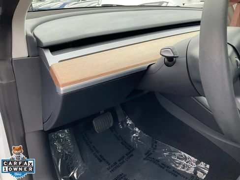 Used 2023 Tesla Model 3 Standard Range RWD image 19