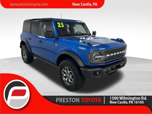 Used 2025 Ford Bronco Badlands AWD/4WD image 1