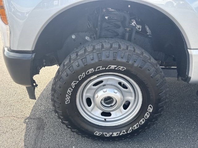 Used 2024 Ford F350 XL w/ 360-Degree Camera Package AWD/4WD image 26