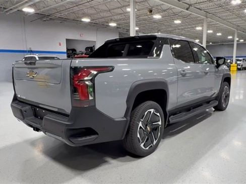 New 2026 Chevrolet Silverado EV LT image 4