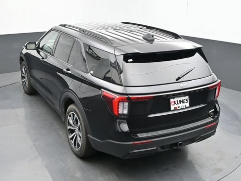 Used 2026 Ford Explorer ST-Line AWD/4WD image 39