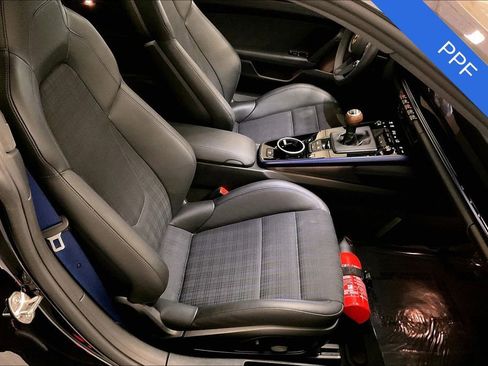 Used 2025 Porsche 911 Carrera T image 14