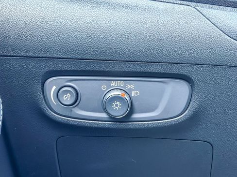 Used 2024 Buick Encore GX Preferred w/ Comfort Package AWD/4WD image 45