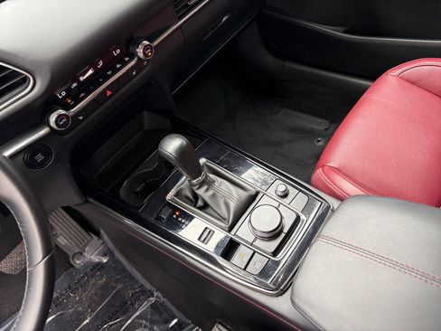 Used 2025 MAZDA CX-30 AWD 2.5 S w/ Preferred Package image 38