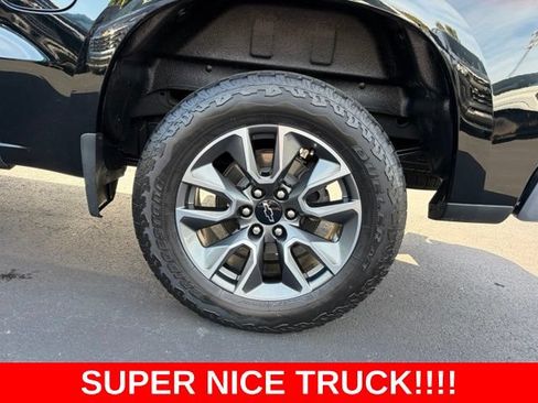 Used 2023 Chevrolet Silverado 1500 LT AWD/4WD image 10