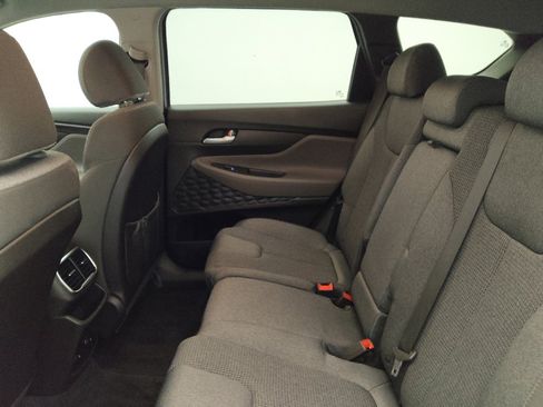 Used 2019 Hyundai Santa Fe SE AWD/4WD image 18