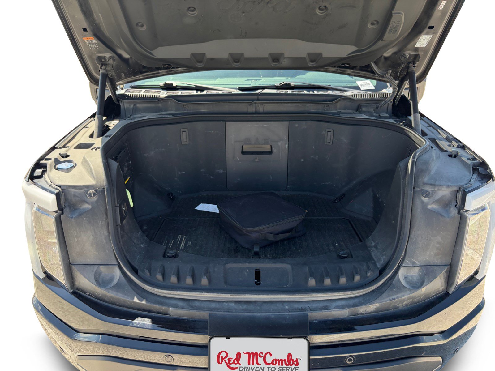 Used 2023 Ford F150 Lightning Lariat AWD/4WD image 24