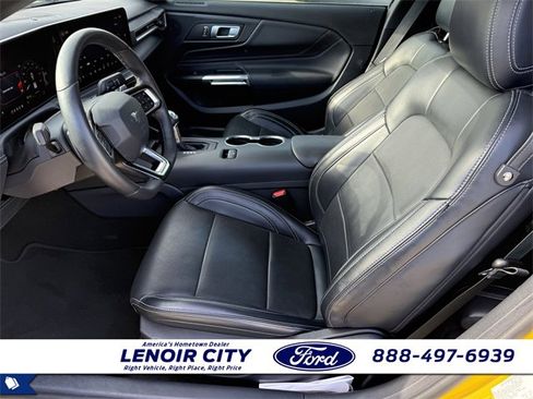 Used 2024 Ford Mustang GT Premium image 10