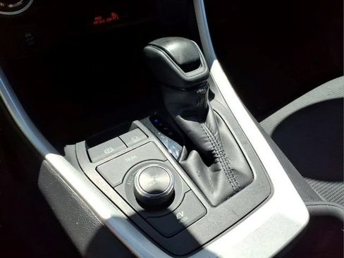 Used 2024 Toyota RAV4 LE AWD/4WD image 17