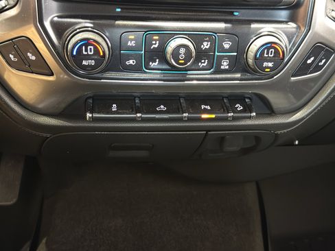 Used 2016 Chevrolet Silverado 2500 LTZ w/ Z71 Package, Off-Road AWD/4WD image 29
