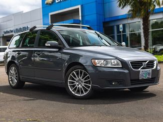 Used 2009 Volvo V50 2.4i FWD video 1