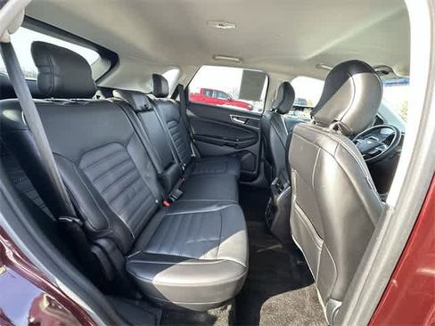 Used 2017 Ford Edge SEL w/ Equipment Group 201A image 25