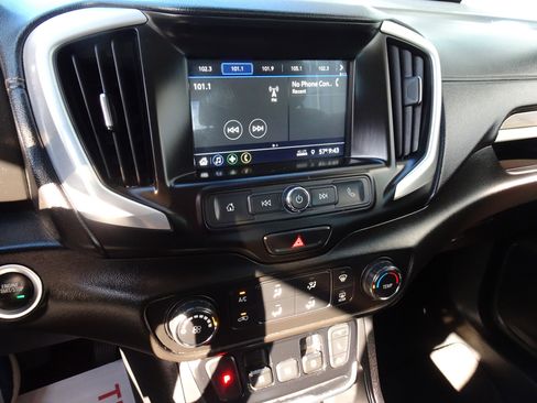 Used 2019 GMC Terrain SLE w/ Black Edition FWD image 17