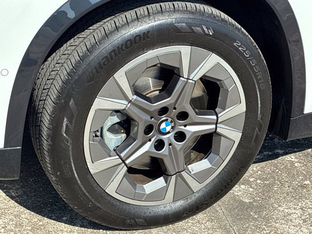 Used 2025 BMW X1 xDrive28i w/ Convenience Package AWD/4WD image 12
