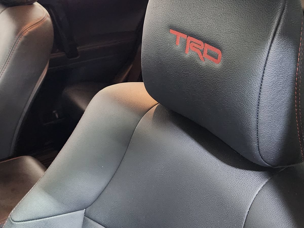 Used 2021 Toyota 4Runner TRD Off-Road Premium AWD/4WD image 29