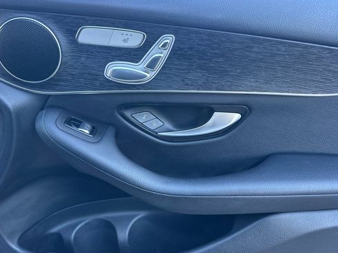 Certified 2021 Mercedes-Benz GLC 300 GLC 300 image 31