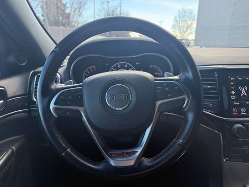 Used 2020 Jeep Grand Cherokee Trailhawk w/ Trailhawk Luxury Group AWD/4WD image 8