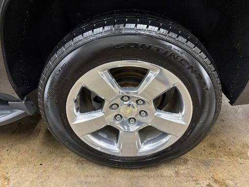 Used 2017 Chevrolet Tahoe LT image 36