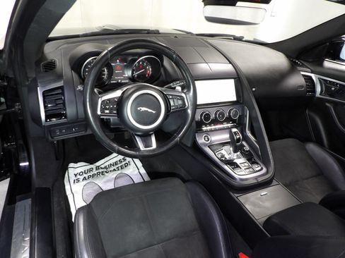 Used 2020 Jaguar F-TYPE Convertible RWD image 20