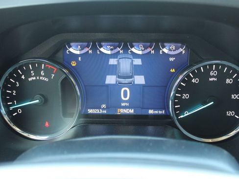 Used 2024 Ford Expedition XLT AWD/4WD image 16