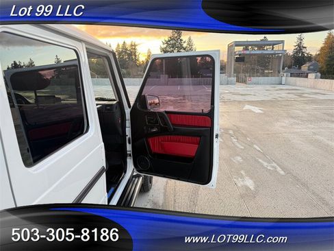Used 2017 Mercedes-Benz G 550 image 29