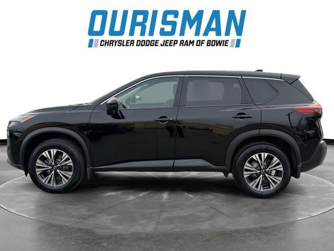 Used 2023 Nissan Rogue SV image 6