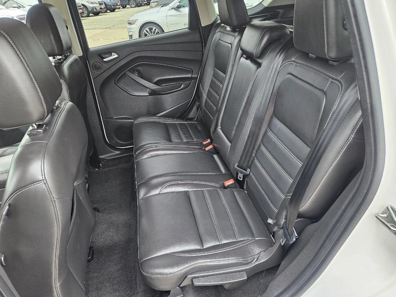 Used 2017 Ford Escape Titanium w/ Canadian Touring Package AWD/4WD image 17