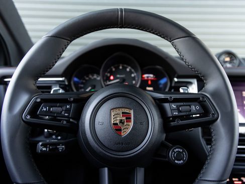 New 2025 Porsche Macan Turbo image 14