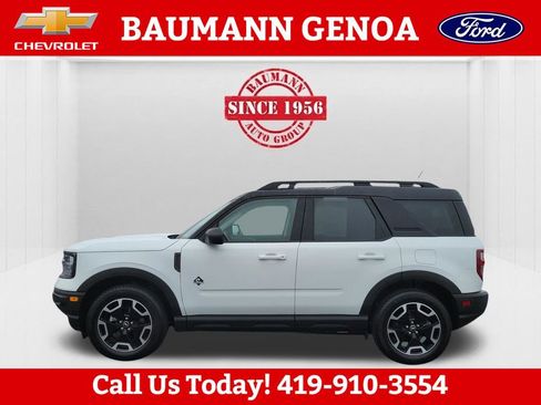 Used 2024 Ford Bronco Sport Outer Banks AWD/4WD image 9