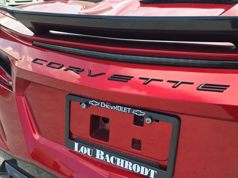 Used 2022 Chevrolet Corvette Stingray Premium Conv w/ Z51 Performance Package RWD image 10