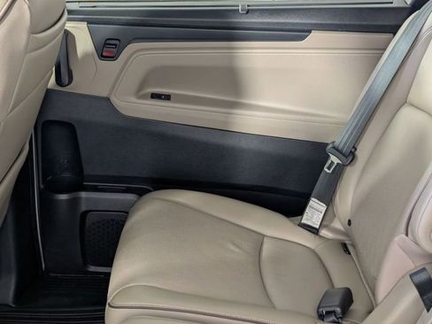 Used 2023 Honda Odyssey Elite image 30