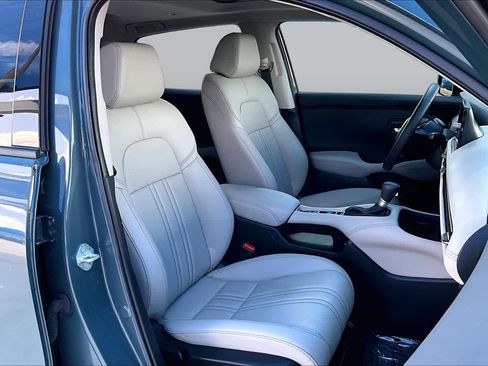 Used 2025 Honda HR-V EX-L image 9