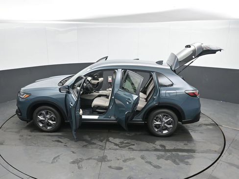 New 2026 Honda HR-V LX image 47