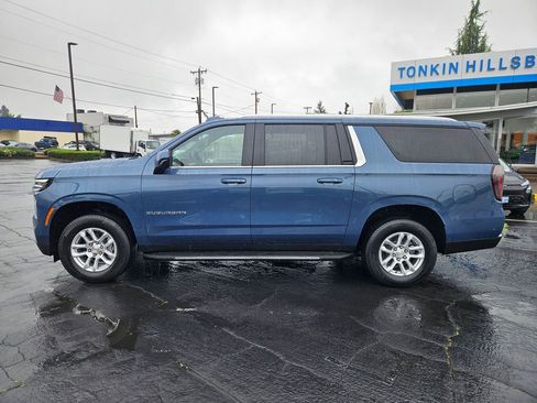 New 2026 Chevrolet Suburban LS w/ Max Trailering Package AWD/4WD image 3