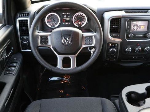 Used 2024 RAM 1500 Warlock AWD/4WD image 15