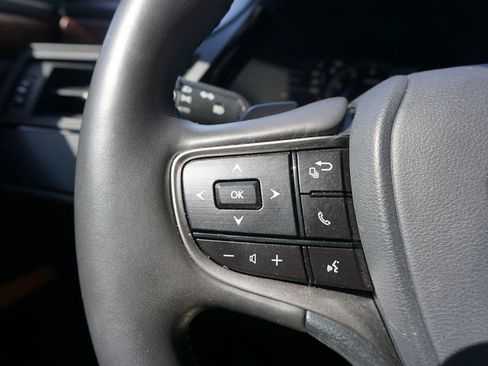 Used 2024 Lexus ES 350 w/ Premium Package image 8