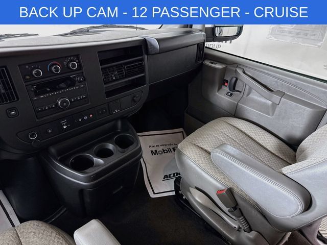 Used 2024 Chevrolet Express 3500 LT w/ LT Preferred Equipment Group RWD image 22