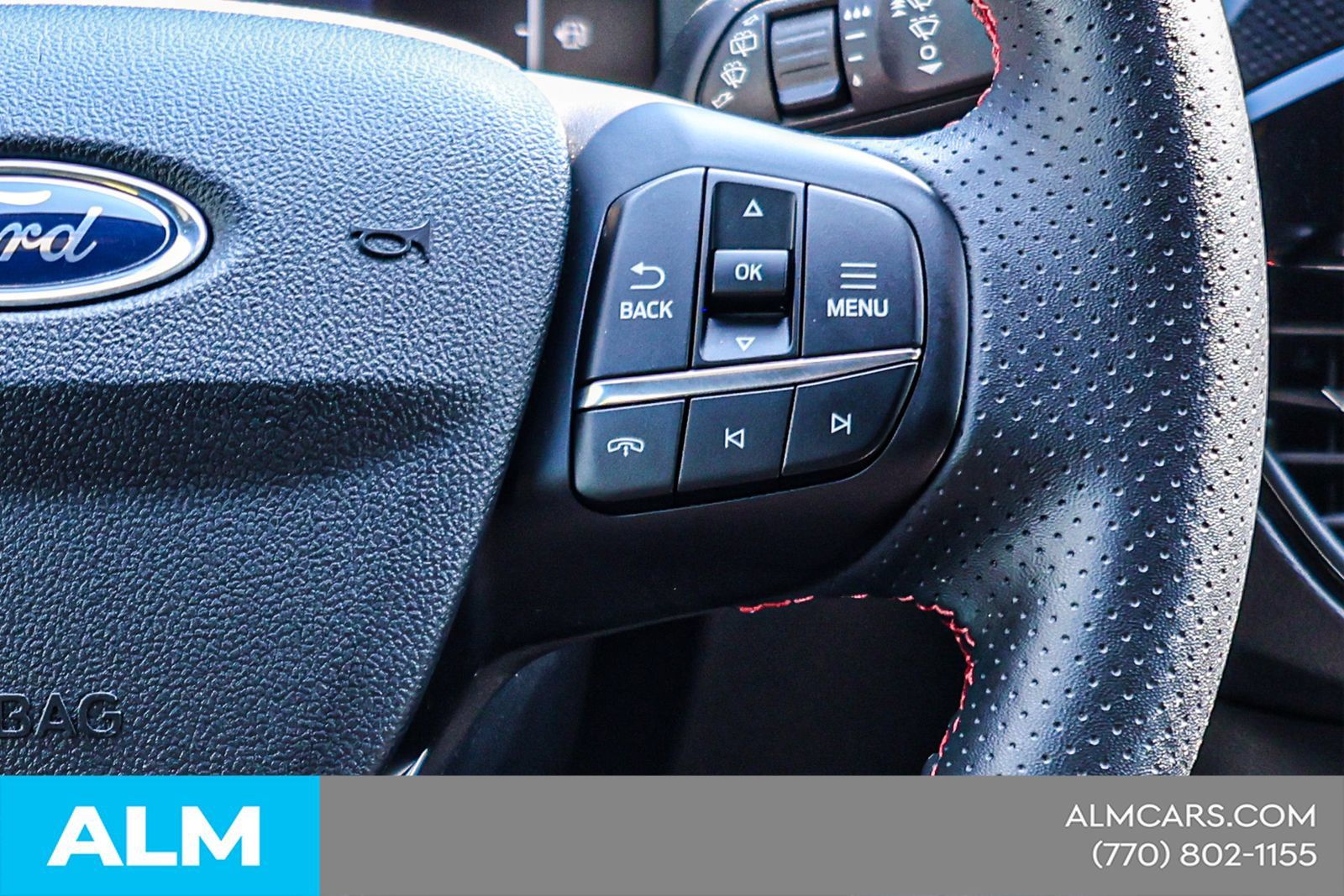 Used 2025 Ford Escape ST-Line FWD image 27
